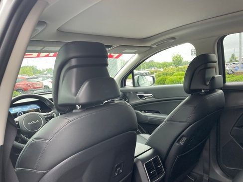 Used 2024 Kia Sportage SX FWD image 27