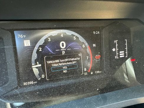 Used 2025 Toyota 4Runner SR5 AWD/4WD image 14