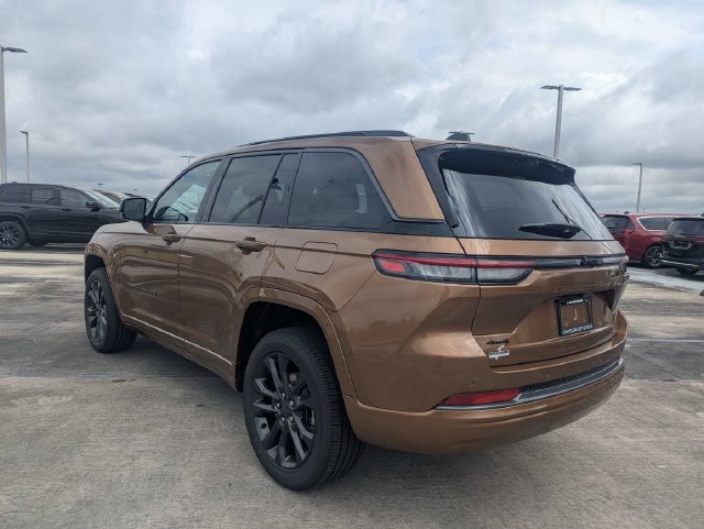 New 2026 Jeep Grand Cherokee Limited AWD/4WD image 6