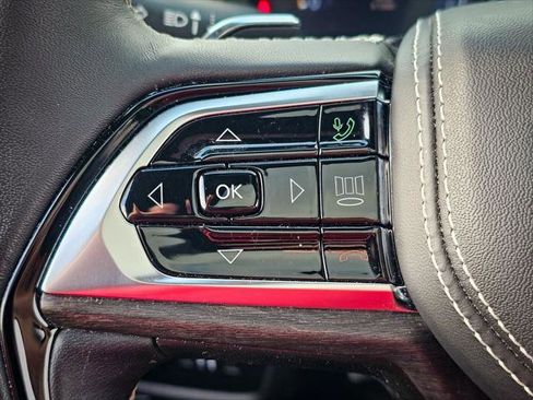 Certified 2024 Jeep Grand Cherokee L Overland w/ Advanced Protech Group III image 23