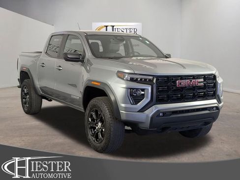 Used 2024 GMC Canyon Elevation w/ Elevation Premium Package AWD/4WD image 1