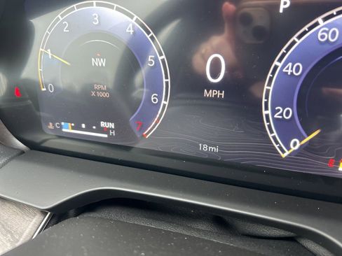New 2026 Jeep Grand Cherokee Altitude AWD/4WD image 20