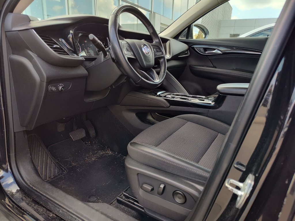 Used 2021 Buick Envision Preferred FWD image 2
