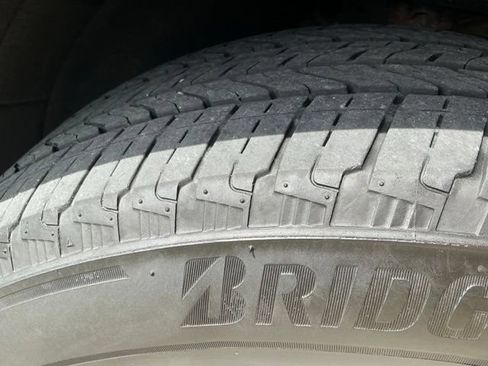 Used 2022 Chevrolet Equinox LT AWD/4WD image 11