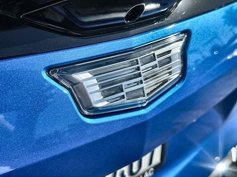 New 2025 Cadillac Optiq Luxury 1 image 33