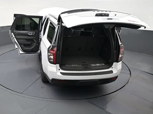 Used 2023 Chevrolet Tahoe RST w/ Luxury Package RWD image 32