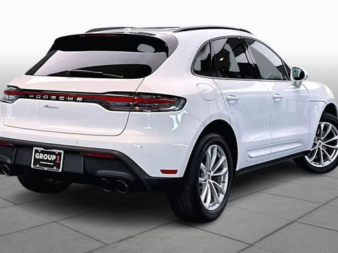 Used 2025 Porsche Macan image 22