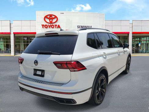 Used 2023 Volkswagen Tiguan SE R-Line FWD image 3