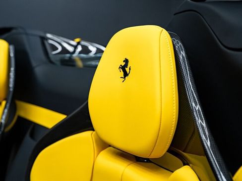 Used 2025 Ferrari SF90 Spider AWD/4WD image 24