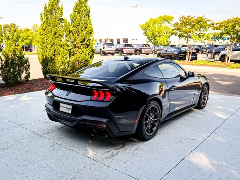 Used 2024 Ford Mustang Dark Horse RWD image 10