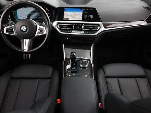 Used 2020 BMW 330i Sedan w/ M Sport Package RWD image 2