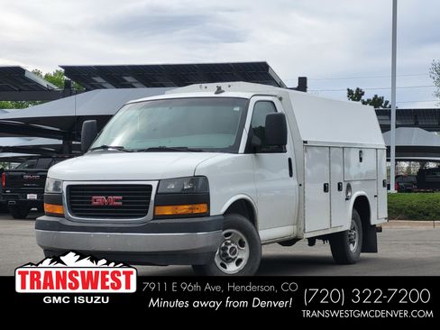 Used 2020 GMC Savana 3500 w/ Power Convenience Package RWD image 1