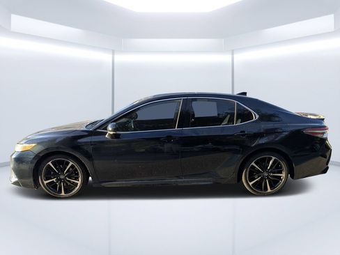 Used 2019 Toyota Camry XSE w/ Driver Assist Package FWD image 6