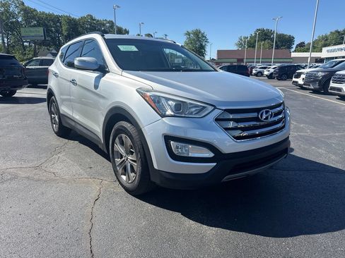 Used 2014 Hyundai Santa Fe Sport w/ Premium Equipment Package 03 FWD image 4