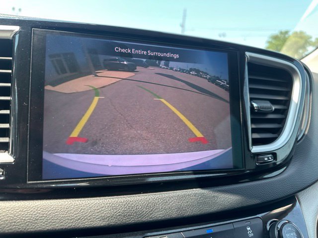 Used 2022 Chrysler Pacifica Touring-L FWD image 44