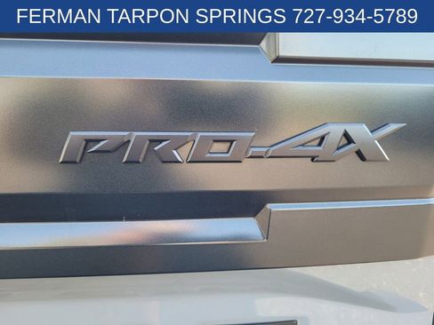 Used 2025 Nissan Frontier PRO-4X w/ Pro Convenience Package image 17