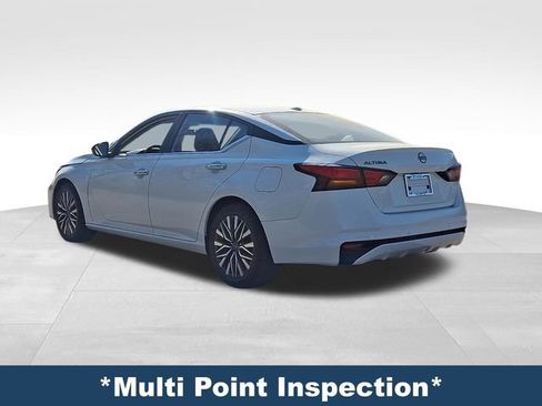 Used 2025 Nissan Altima 2.5 SV image 5