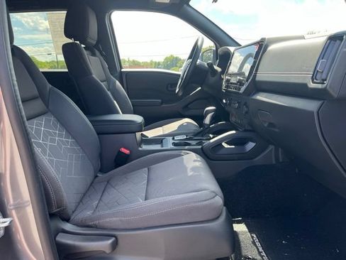 Certified 2026 Nissan Frontier SV AWD/4WD image 16