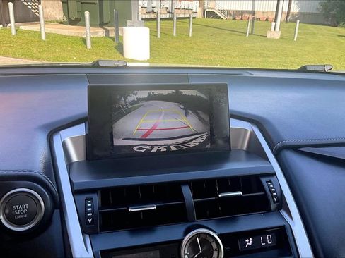 Used 2015 Lexus NX 200t FWD image 29