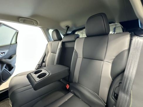 Used 2025 Subaru Outback Onyx Edition XT image 18