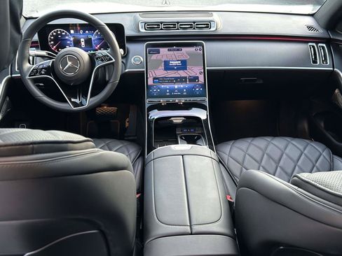 Certified 2025 Mercedes-Benz S 580 4MATIC Sedan image 24