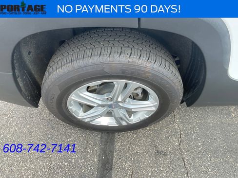 Used 2021 GMC Terrain SLE w/ Driver Convenience Package AWD/4WD image 12