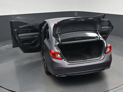 Used 2020 Honda Accord Sport image 30