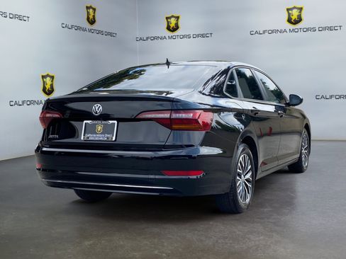 Used 2019 Volkswagen Jetta SE w/ Cold Weather Package image 5