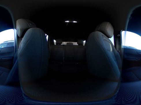 Used 2025 Chevrolet Equinox LT image 42