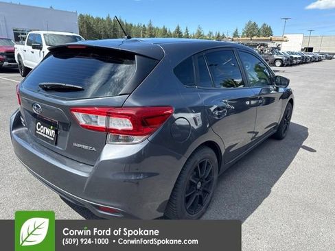 Used 2018 Subaru Impreza 2.0i AWD/4WD image 10