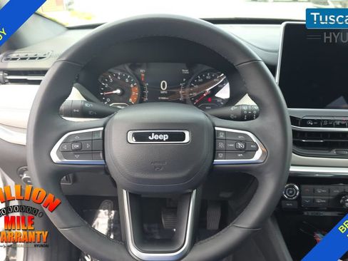 Used 2024 Jeep Compass Limited AWD/4WD image 16
