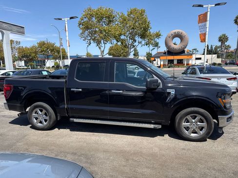 Used 2025 Ford F150 XLT w/ Equipment Group 301A Standard RWD image 9