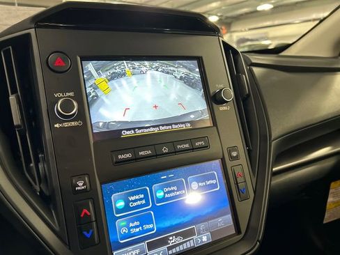 Certified 2025 Subaru Impreza 2.0i image 17