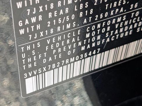 Used 2024 Volkswagen Taos SE image 23