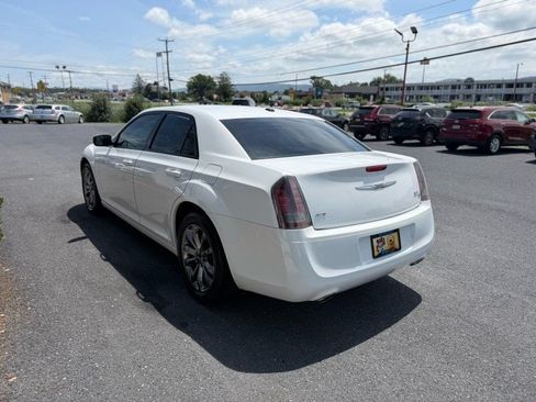 Used 2014 Chrysler 300 S AWD/4WD image 7