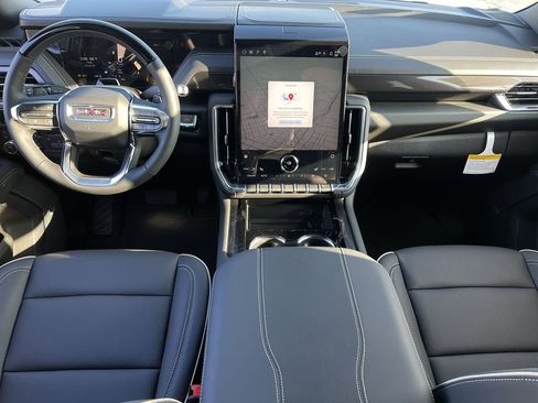 New 2026 GMC Yukon XL Elevation image 20