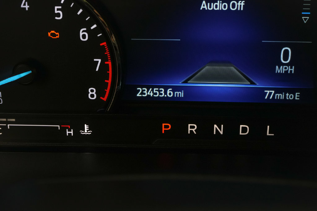 Certified 2024 Ford Explorer XLT w/ Equipment Group 202A AWD/4WD image 18