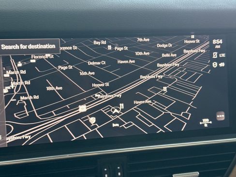 Certified 2022 Porsche Cayenne Coupe image 23