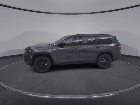 New 2026 Jeep Grand Cherokee L 4WD image 8