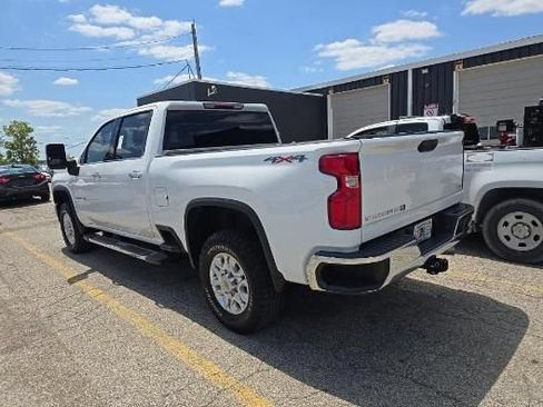 Used 2024 Chevrolet Silverado 2500 LTZ AWD/4WD image 3