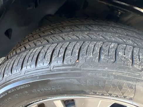 Certified 2024 Nissan Pathfinder SV AWD/4WD image 38