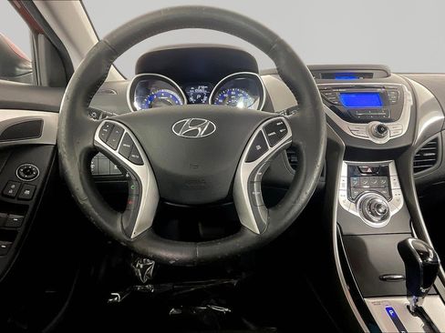 Used 2012 Hyundai Elantra Limited FWD image 8