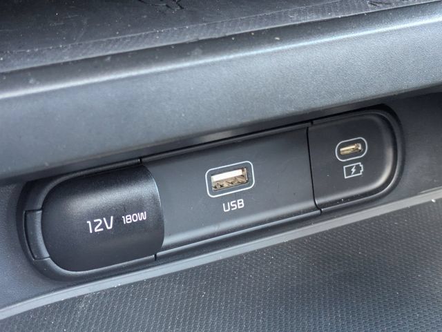 Used 2024 Kia Soul EX w/ Option Group 015 FWD image 25
