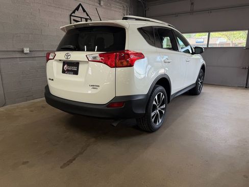 Used 2015 Toyota RAV4 Limited w/ Technology Package AWD/4WD image 5