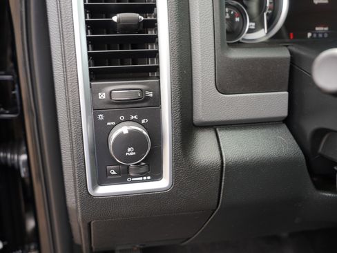 Used 2014 RAM 1500 Big Horn AWD/4WD image 16