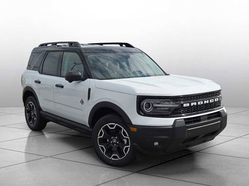 New 2026 Ford Bronco Sport Outer Banks AWD/4WD image 2