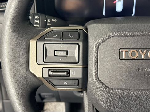 Certified 2024 Toyota Land Cruiser image 18