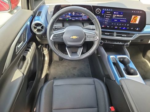 Certified 2025 Chevrolet Equinox EV LT w/ Convenience Package FWD image 20