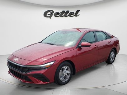 Used 2024 Hyundai Elantra SE