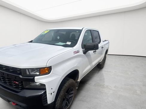 Used 2019 Chevrolet Silverado 1500 Custom Trail Boss w/ Custom Convenience Package AWD/4WD image 15